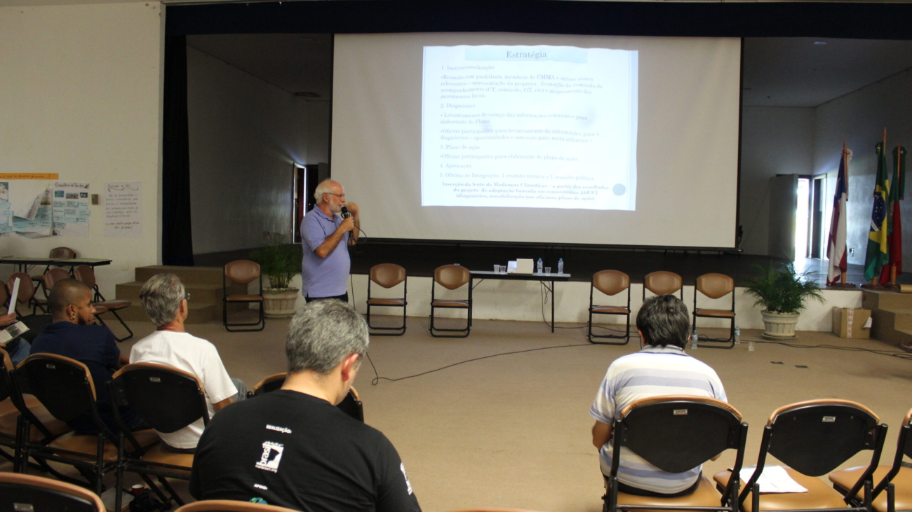 Renato Cunha apresenta os planos municipais sendo construídos no Sul e Extremo Sul da Bahia